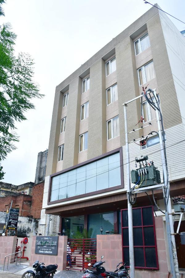 Hotel Yatharth Inn Benares Buitenkant foto